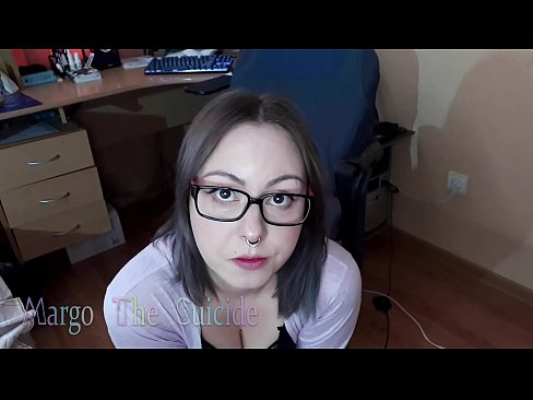 ❤️ Sexy meisie met bril suig dildo diep op kamera ️ Harde pornografie op af.serviporno.ru