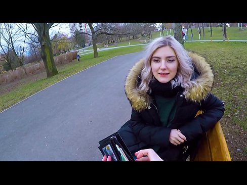 ❤️ Sluk 'n vreemdeling se warm kom vir geld - blowjob in the park deur Eva Elfie ️ Harde pornografie op af.serviporno.ru